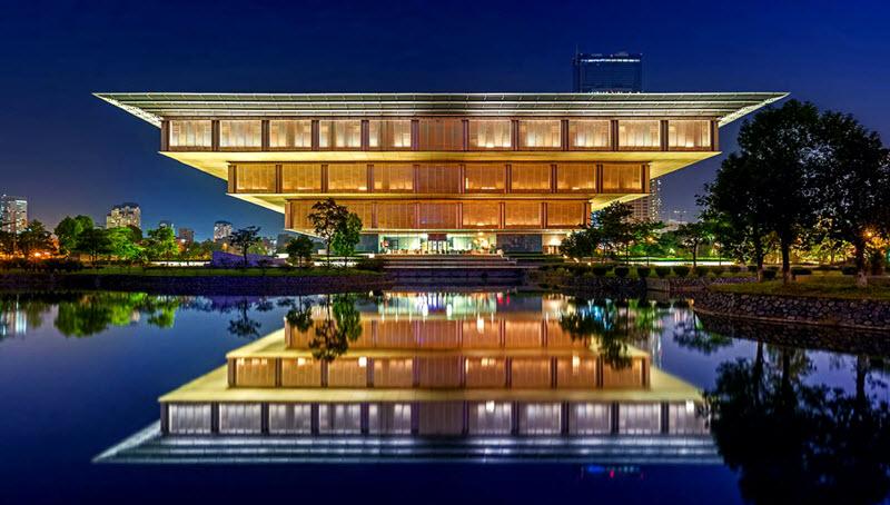 Bảo tàng Hà Nội công trình kiến trúc ở Hà Nội với thiết kế kim tự tháp ngược ấn tượng