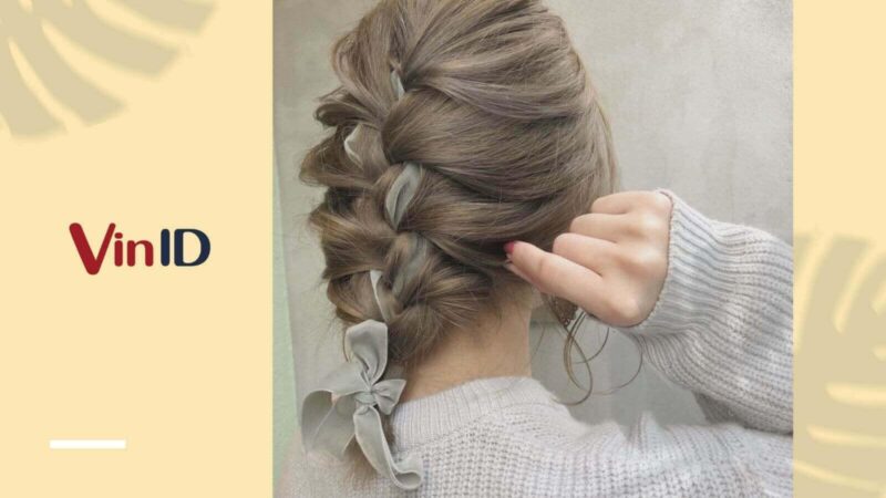 Bí Quyết Hoàn Hảo Về Cách Vẽ Tóc Thắt Bím Cực Đẹp Hướng dẫn từng bước vẽ các lọn tóc đan xen theo cấu trúc Y hoặc S trong cách vẽ tóc thắt bím đơn giản