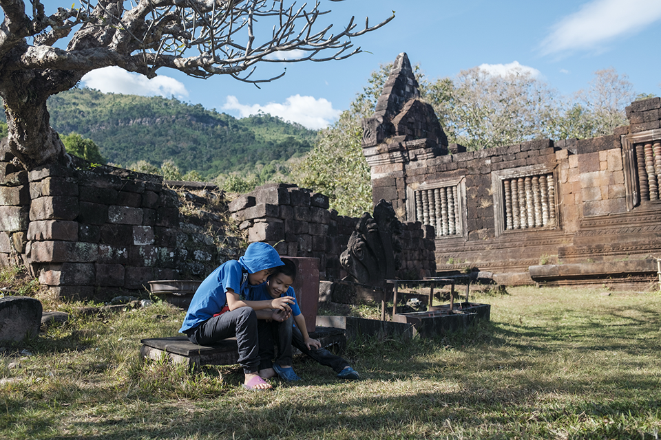 Wat Phou một di sản kiến trúc Lào quan trọng với những tàn tích đền thờ Khmer cổ kính tại Champasak