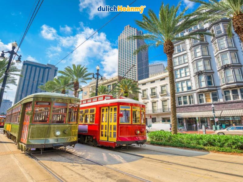 Tranh vẽ thể hiện giai điệu jazz ngẫu hứng qua những mảng màu và đường nét mỹ thuật độc đáo