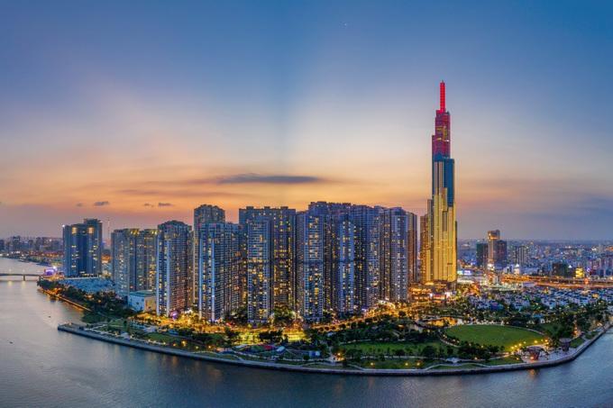Landmark 81, công trình kiến trúc nổi tiếng ở Việt Nam, biểu tượng cho sự phát triển vượt bậc và tầm vóc hiện đại của TP. Hồ Chí Minh