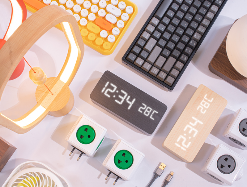 Tác phẩm Goku cấp 1000 được tô màu hoàn chỉnh với hiệu ứng hào quang và năng lượng ấn tượng