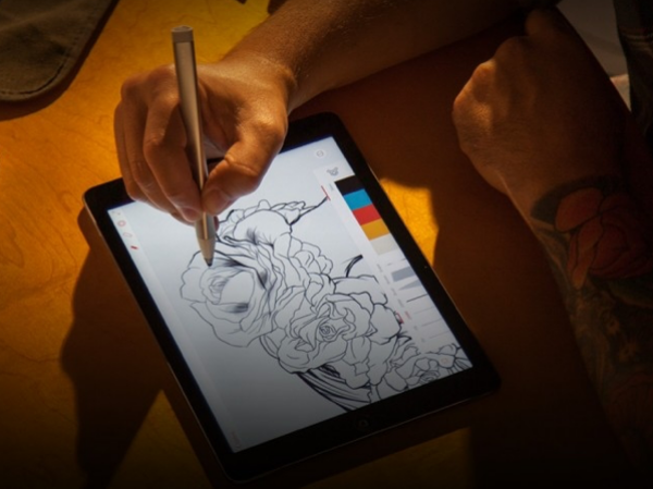Giao diện một ứng dụng vẽ tranh trên điện thoại thông minh phổ biến hiện nay cho người dùng đam mê hội họa
