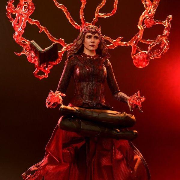 Chi tiết khuôn mặt và mái tóc dài đặc trưng trong cách vẽ Goku cấp 5