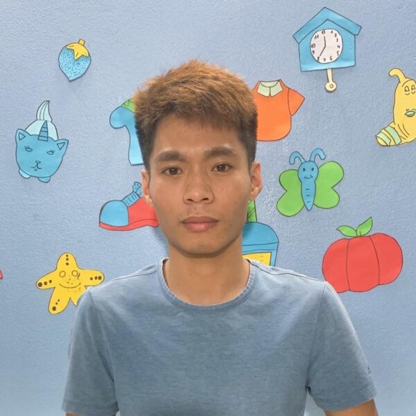 Bức vẽ tranh phong cảnh hoàng hôn đơn giản trên biển với những gam màu ấm áp và lãng mạn