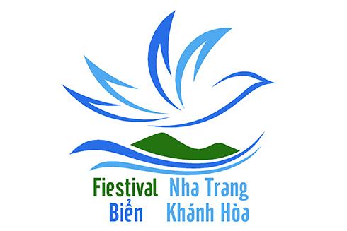 Ý tưởng vẽ tranh về biển đảo quê hương sử dụng màu sắc đa dạng thể hiện vẻ đẹp rực rỡ của biển cả