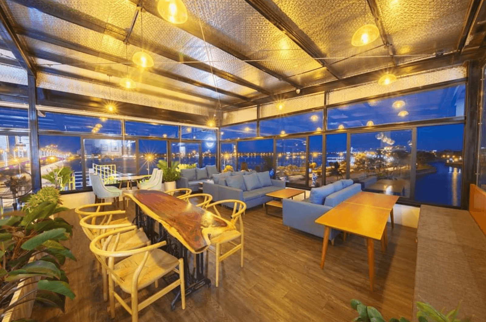 Khám Phá Vẻ Đẹp Tranh Vẽ Phong Cảnh Nhật Bản Đơn Giản Tranh vẽ phong cảnh Nhật Bản đơn giản với ý tưởng dòng sông uốn lượn và cây cầu gỗ mộc mạc