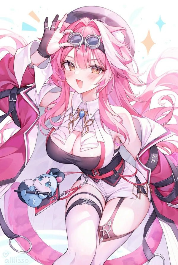 Ảnh anime nữ tóc đỏ nâu với vũ khí