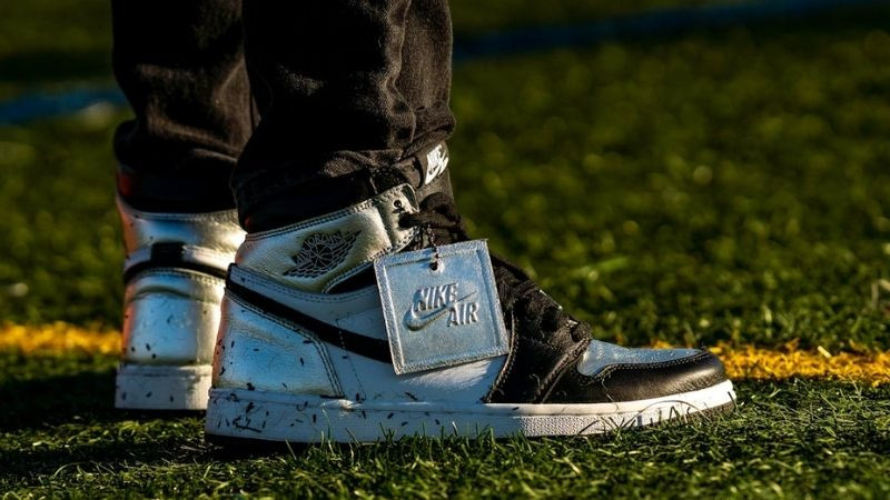 Ảnh avatar đẹp cho con trai chủ đề sneakerhead