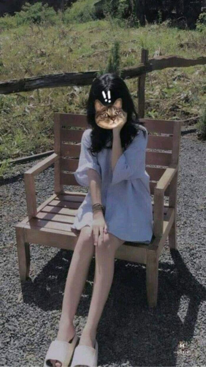 ảnh gái xinh che mặt cuốn hút