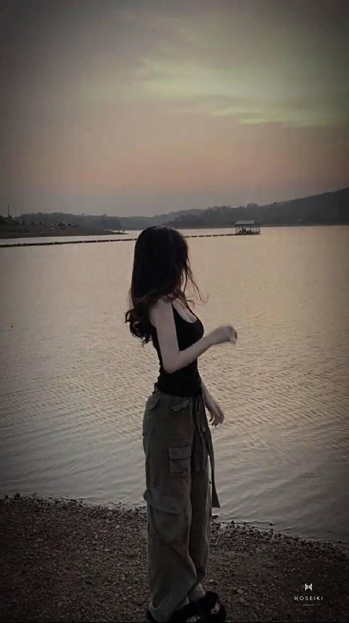 ảnh gái xinh che mặt hoàn hảo