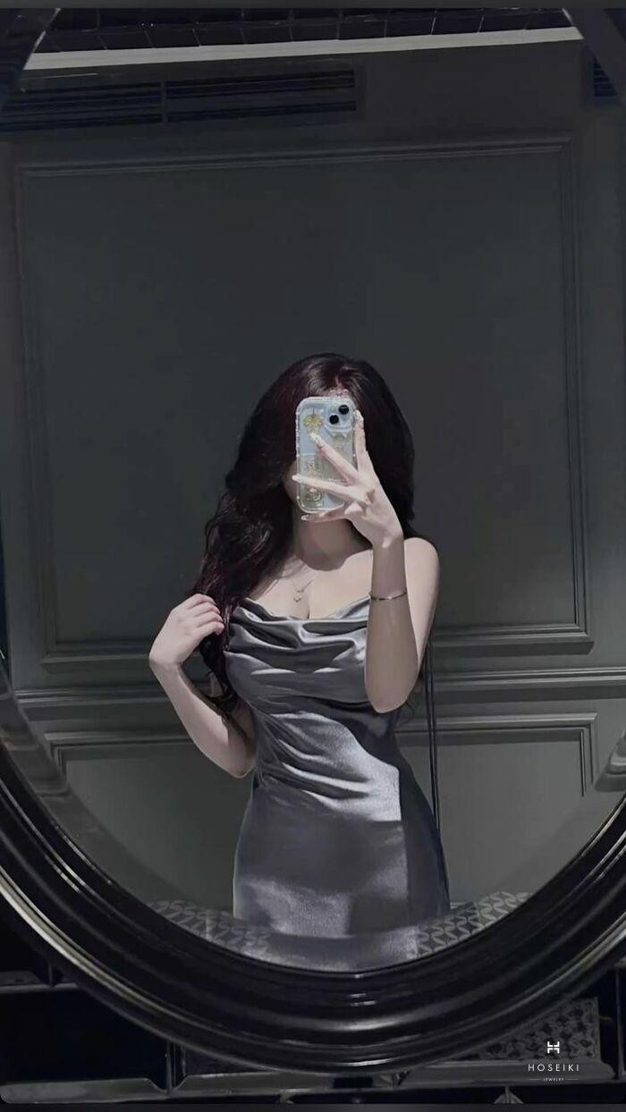 ảnh gái xinh che mặt nhiều cảm xúc