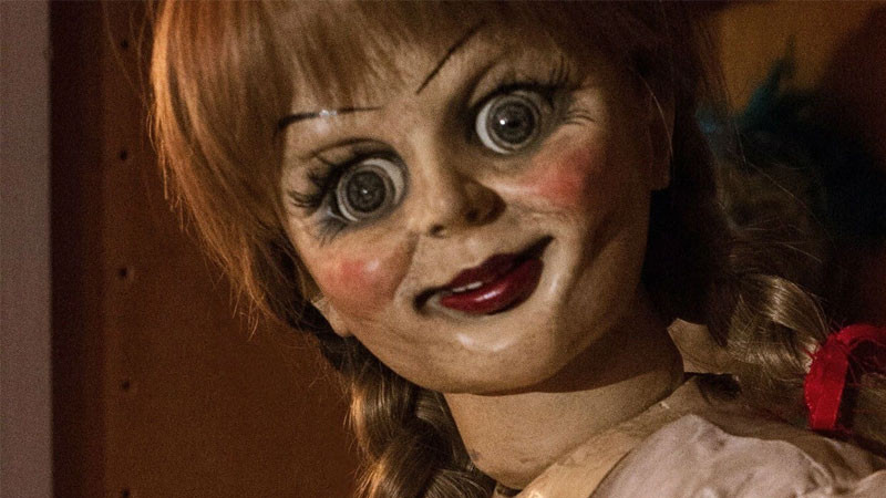 Ảnh ma chú hề với biểu cảm điên loạn