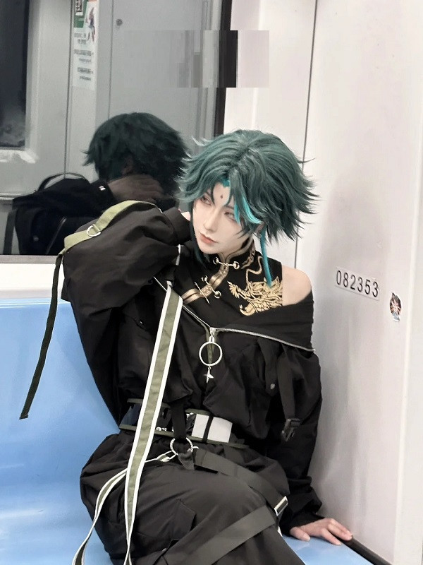 Ánh mắt sắc sảo thể hiện thần thái của nhân vật Xiao