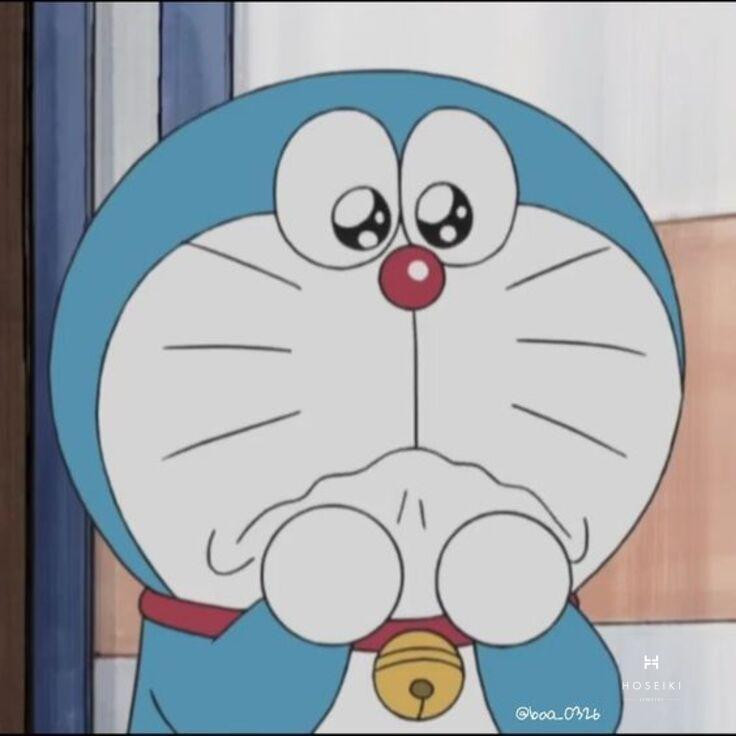 Ảnh meme buồn thể hiện cảm giác cô đơn thông qua hình ảnh đơn giản