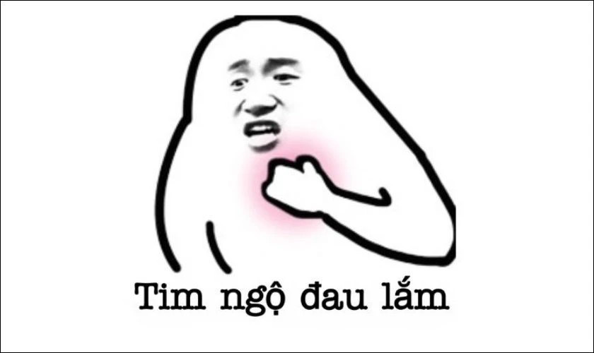 Ảnh meme người đàn ông bịt miệng cười