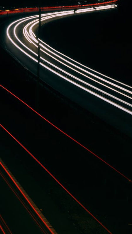 Ảnh nền đẹp hiệu ứng ánh sáng tím neon