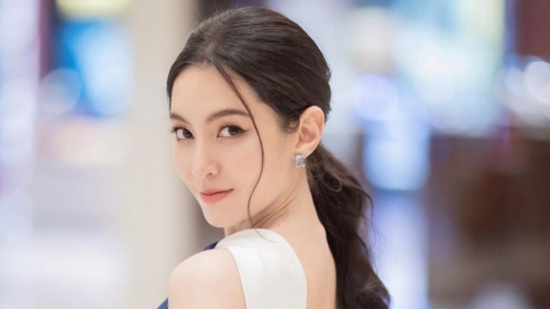 Ảnh nữ đẹp Thái Lan với phong cách thời trang sành điệu