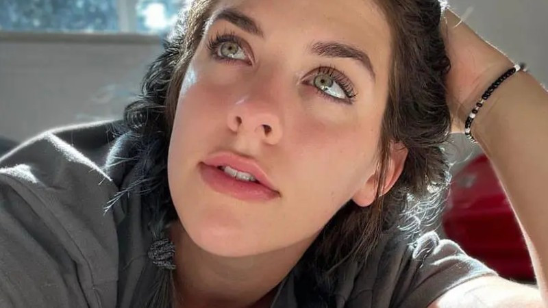 Ảnh nữ lột tả nét đẹp cá tính và góc cạnh của phụ nữ Nga