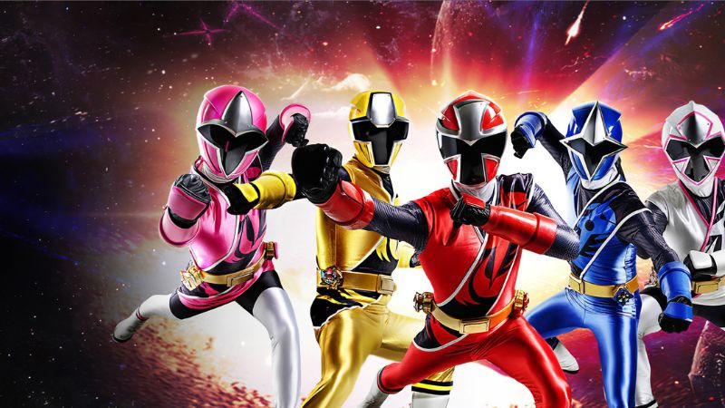 Ảnh siêu nhân Gao các chiến binh trong tư thế sẵn sàng chiến đấu