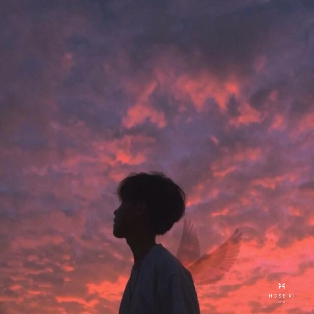 Ảnh thể hiện nỗi buồn sâu sắc của nam giới khi gặp vấn đề trong tình yêu