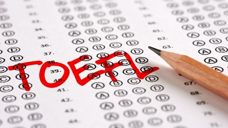 Bảng tóm tắt những điểm khác nhau cơ bản giữa IELTS và TOEFL