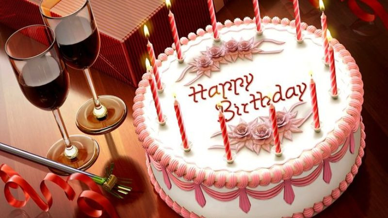 Bánh sinh nhật đẹp được trang trí theo sở thích cá nhân