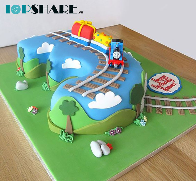 Tổng Hợp Hình Ảnh Bánh Sinh Nhật Đẹp Độc Đáo Bánh sinh nhật hình số 20 trang trí trái cây và hoa tươi