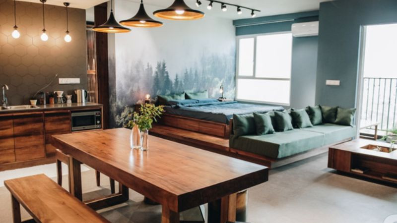 Biển báo &quot;Cấm cho thuê ngắn hạn&quot; thể hiện các vấn đề pháp lý liên quan đến Airbnb tại một số thành phố