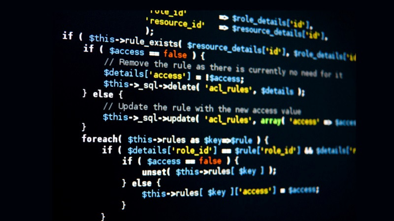 Biểu đồ hoặc hình ảnh minh họa sự phát triển của các lĩnh vực công nghệ như AI, IoT, mở ra nhiều cơ hội cho ngành lập trình