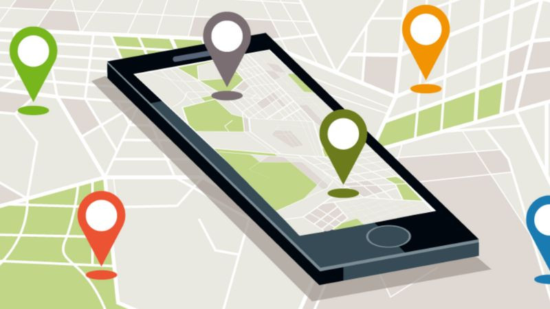 Biểu đồ hoặc hình ảnh tượng trưng cho cơ sở dữ liệu và cách Location Services thu thập, cập nhật dữ liệu vị trí liên tục