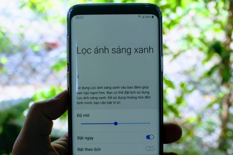 Biểu tượng các ứng dụng và cài đặt liên quan đến bộ lọc ánh sáng xanh trên các thiết bị
