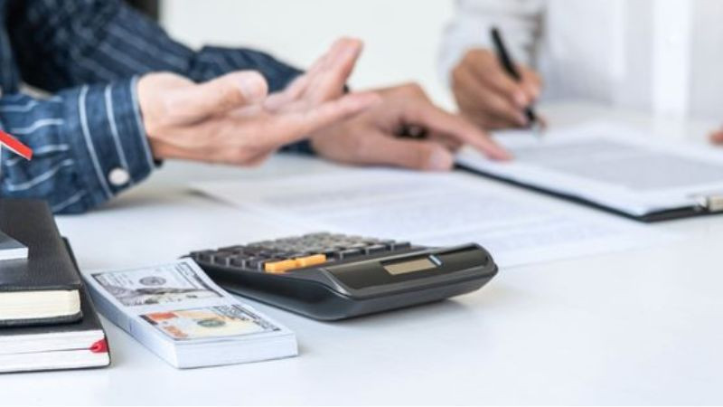 Biểu tượng minh họa các lợi ích khi sử dụng dịch vụ thừa phát lại, bao gồm tính pháp lý và minh bạch