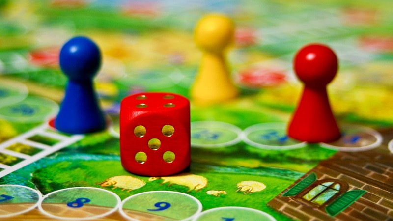Biểu tượng thể hiện yếu tố thời gian và độ khó khi chọn board game