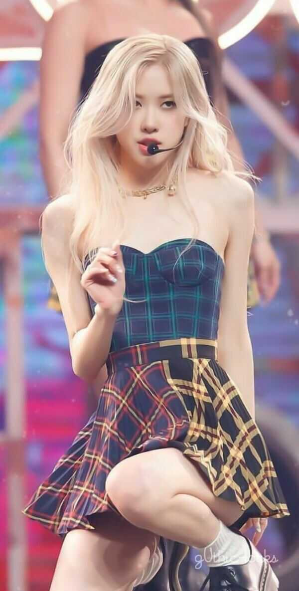 BlackPink tạo dáng ấn tượng cho hình nền điện thoại