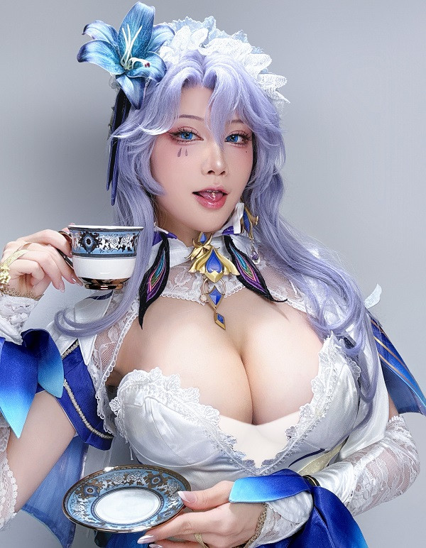 Bộ ảnh cosplay anime girl sexy với ánh mắt đầy mê hoặc