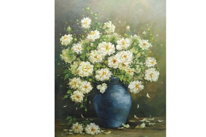 Bức tranh sơn dầu tĩnh vật với trái cây và bình hoa, thể hiện kỹ thuật tạo khối.