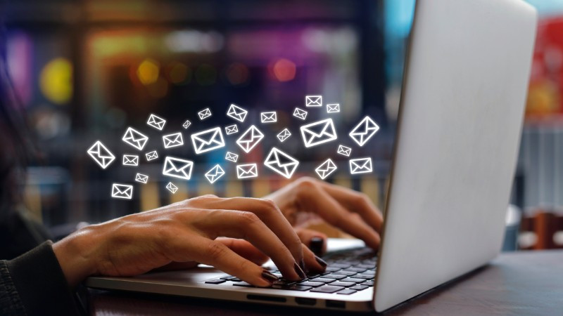 Các biện pháp mã hóa giúp bảo vệ email chuyển tiếp khỏi bị xem trộm