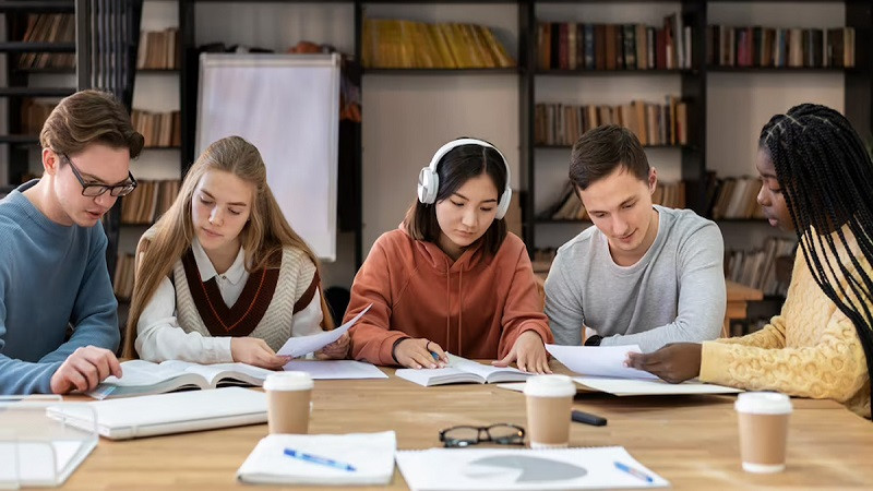 CFA là gì? Chứng chỉ Phân tích Đầu tư Tài chính Toàn cầu Các khoản chi phí cần chuẩn bị khi học và đăng ký thi chứng chỉ CFA