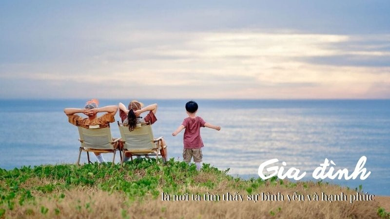 Câu nói hay về mái ấm được lồng ghép trong ảnh gia đình