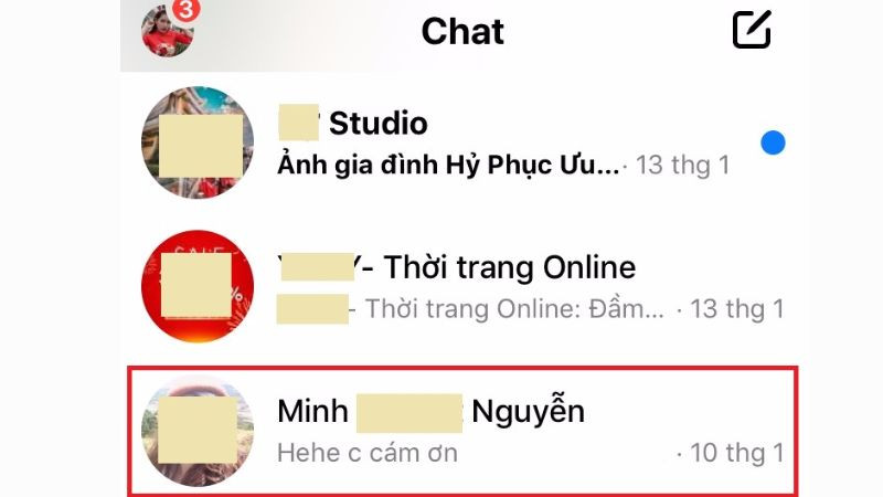 Chạm vào tên người trò chuyện để xem thông tin