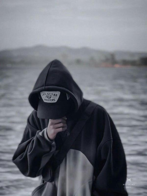 Chân dung một người thể hiện cá tính và phong cách độc đáo qua ánh mắt