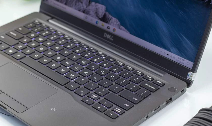 Chi tiết các phím trên bàn phím laptop Dell Latitude