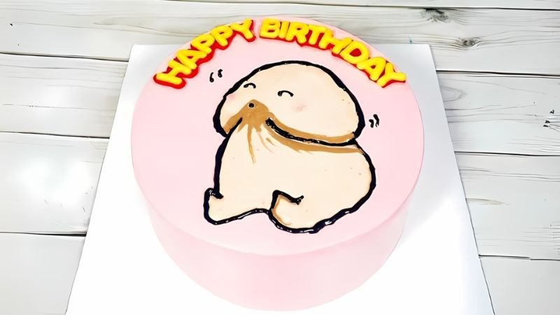 Chiếc bánh kem sinh nhật tạo hình nhân vật hoạt hình ngộ nghĩnh