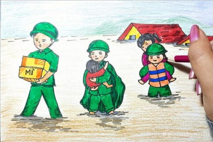 Chú bộ đội tặng quà cho trẻ em vùng khó khăn