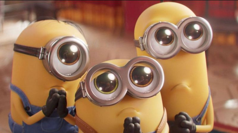 Chú Minion với bộ đồ tù sọc ngang