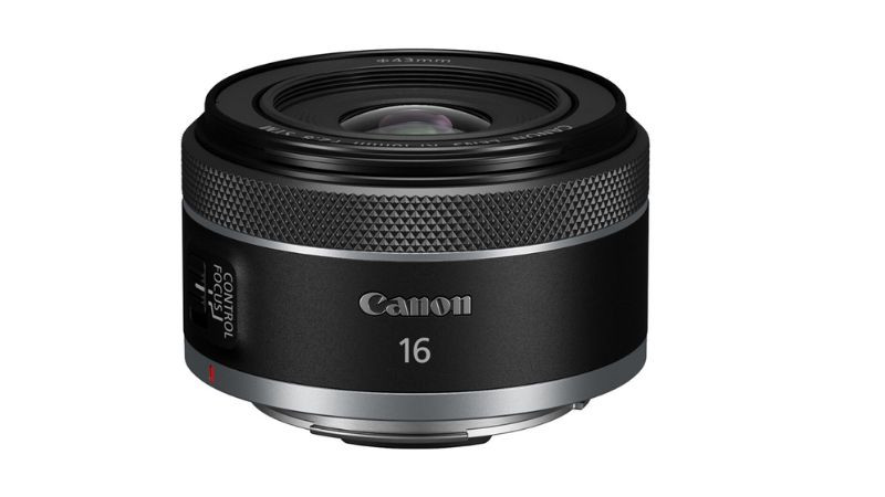 Chụp ảnh thể thao hoặc động vật hoang dã với ống kính khẩu độ f/2.8