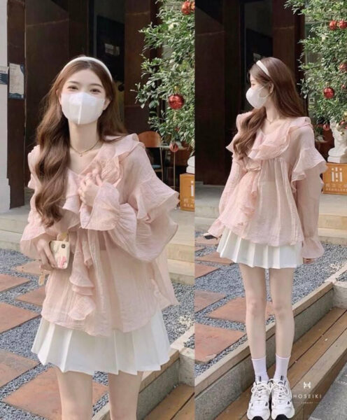 Vẻ Đẹp Cuốn Hút Của Gái Xinh Mặc Pinky Đáng Yêu Cô gái xinh đẹp tươi cười rạng rỡ trong chiếc váy màu hồng pastel dịu dàng