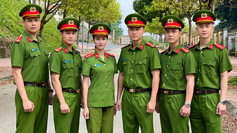 Công an điều tiết giao thông