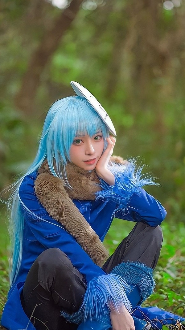 Cosplay Rimuru được đầu tư siêu chi tiết từ trang phục đến phụ kiện